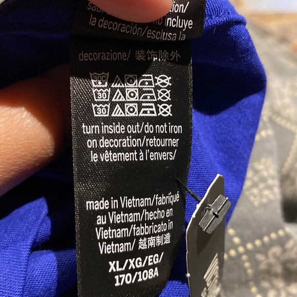 NWT Victoria Secret Sport Cropped T-Shirt - Picture 6 of 9